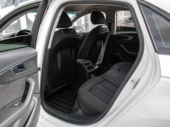 Audi A4 V (B9) с пробегом 2016 года, цена 2 150 000 рублей, 180604 км, седан, Автокод Объявления