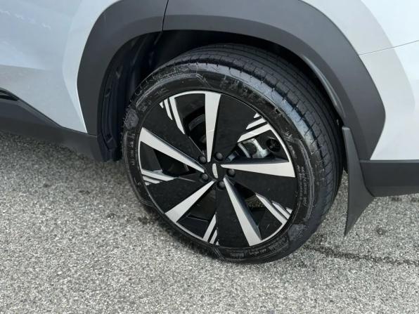 Geely Atlas II с пробегом 2024 года, цена 2 669 000 рублей, 42392 км, внедорожник, Автокод Объявления