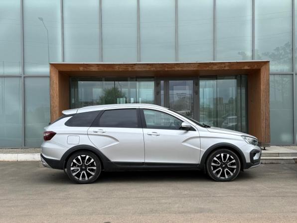 Lada (ВАЗ) Vesta I Рестайлинг (NG) с пробегом 2024 года, цена 1 600 000 рублей, 7500 км, универсал, Автокод Объявления