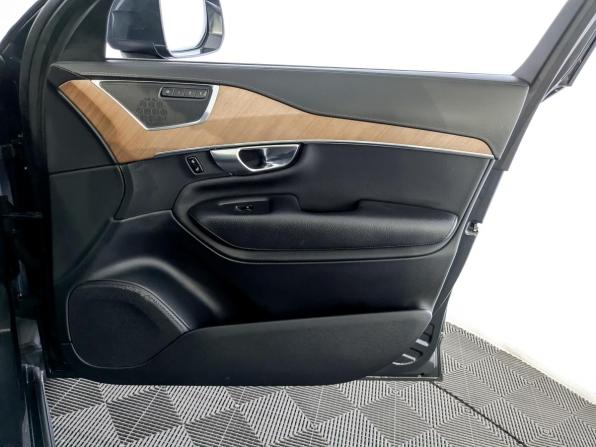 Volvo XC90 II Рестайлинг 1 с пробегом 2021 года, цена 4 900 000 рублей, 113743 км, внедорожник, Автокод Объявления