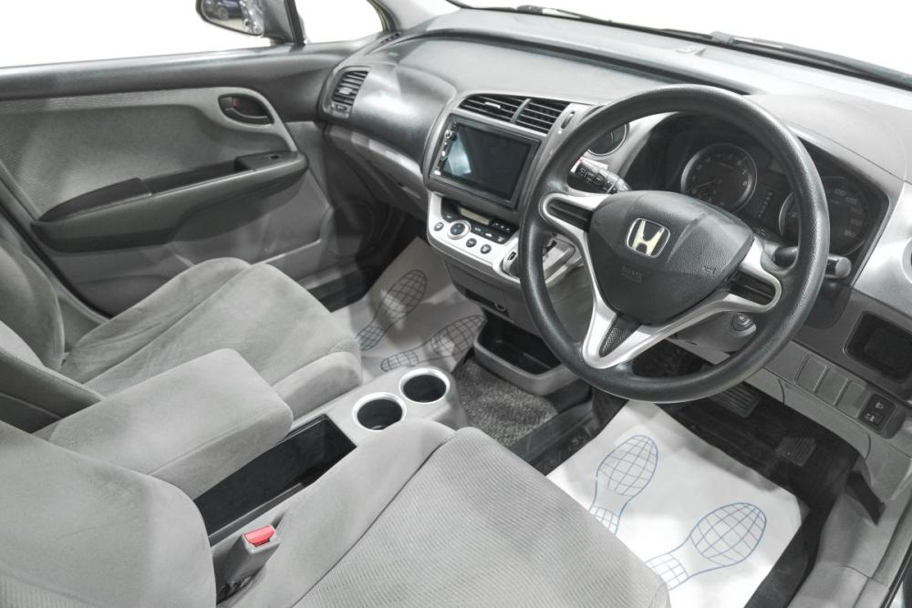 Honda Stream II Рестайлинг Новокузнецк  - изображение 8