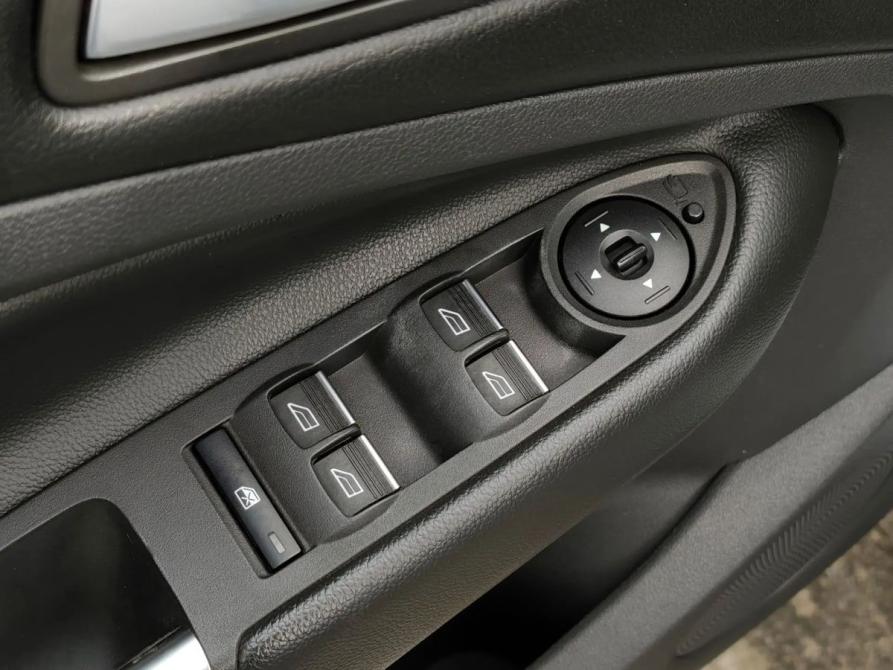 Ford Kuga II Рестайлинг Санкт-Петербург  - изображение 15
