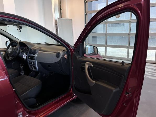 Renault Sandero I с пробегом 2010 года, цена 465 000 рублей, 204650 км, хэтчбек, Автокод Объявления