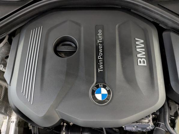 BMW 3 серии VI (F3x) Рестайлинг с пробегом 2017 года, цена 2 000 000 рублей, 95200 км, седан, Автокод Объявления