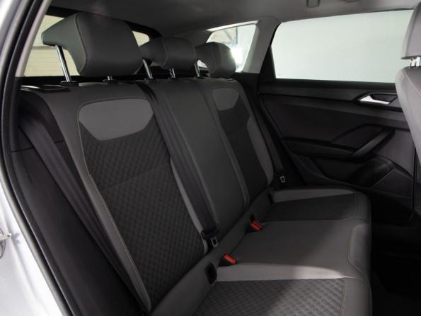 Volkswagen Taos I с пробегом 2021 года, цена 1 899 000 рублей, 217795 км, внедорожник, Автокод Объявления