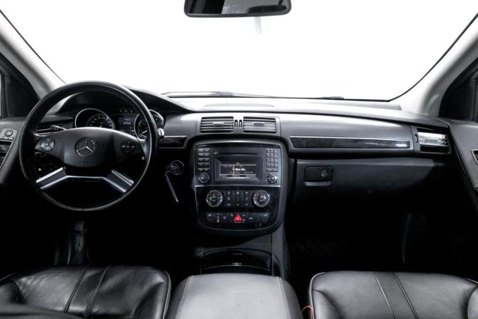 Mercedes-Benz R-Класс I Рестайлинг 2 с пробегом 2011 года, цена 1 590 000 рублей, 255498 км, минивэн, Автокод Объявления