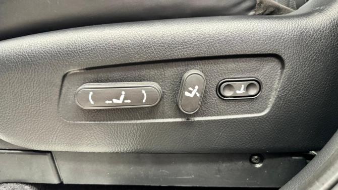 Kia Mohave I Рестайлинг с пробегом 2019 года, цена 3 310 000 рублей, 85700 км, внедорожник, Автокод Объявления