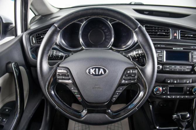 Kia Ceed II с пробегом 2014 года, цена 1 219 000 рублей, 157000 км, универсал, Автокод Объявления