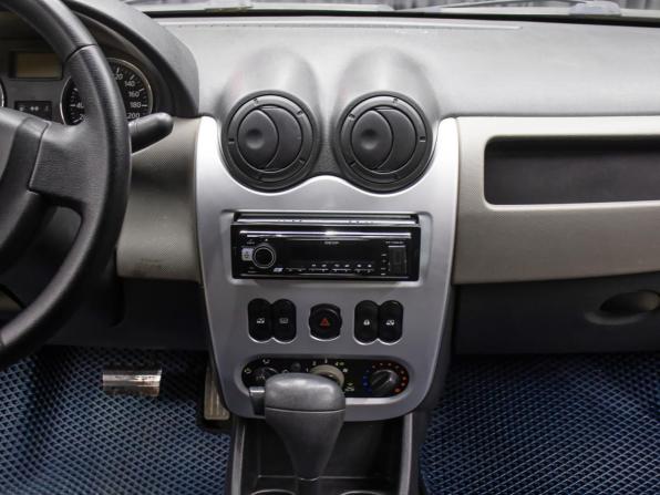 Renault Logan I Рестайлинг с пробегом 2010 года, цена 549 000 рублей, 164000 км, седан, Автокод Объявления