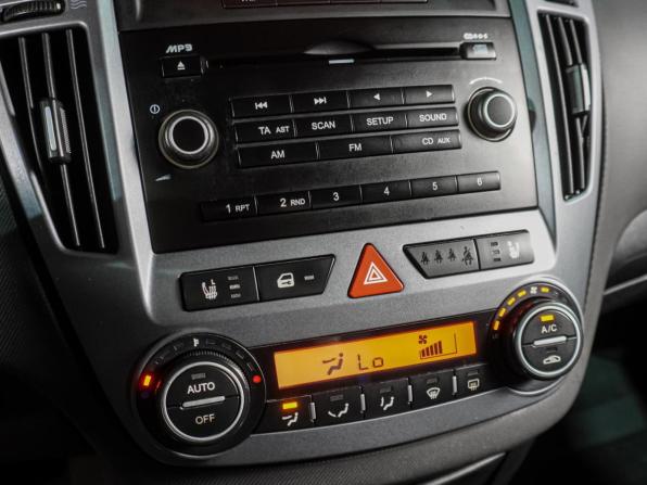 Kia Ceed I с пробегом 2007 года, цена 709 000 рублей, 262271 км, хэтчбек, Автокод Объявления