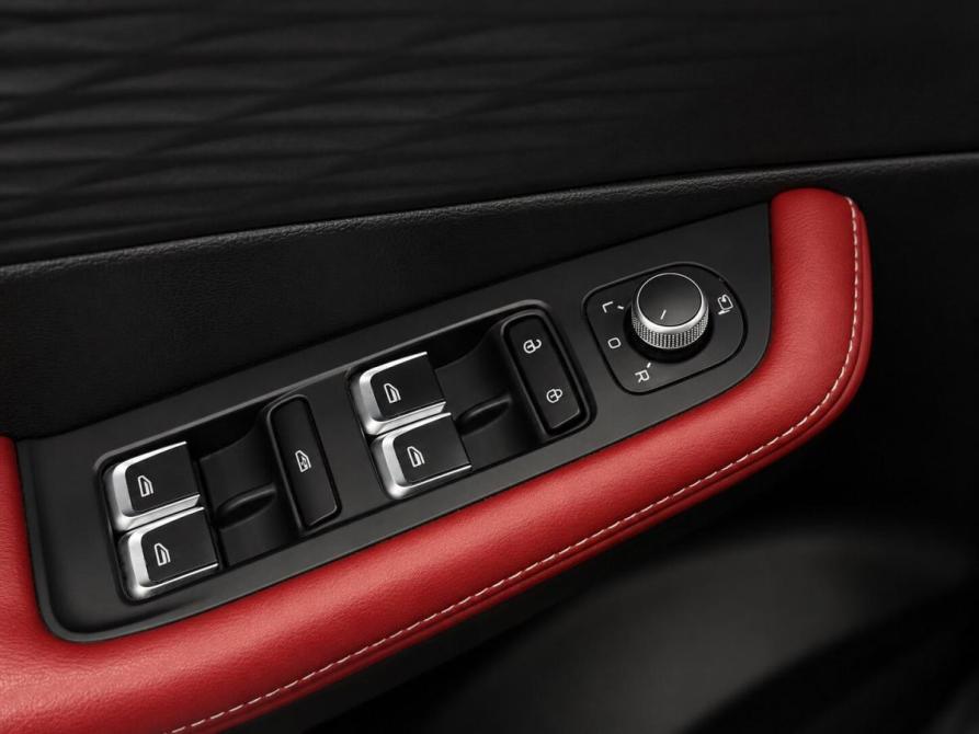 Geely Coolray I Рестайлинг Казань  - изображение 26