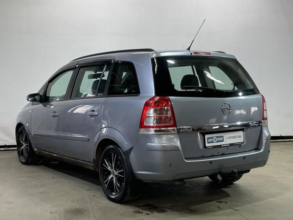 Opel Zafira B с пробегом 2008 года, цена 489 000 рублей, 230952 км, компактвэн, Автокод Объявления