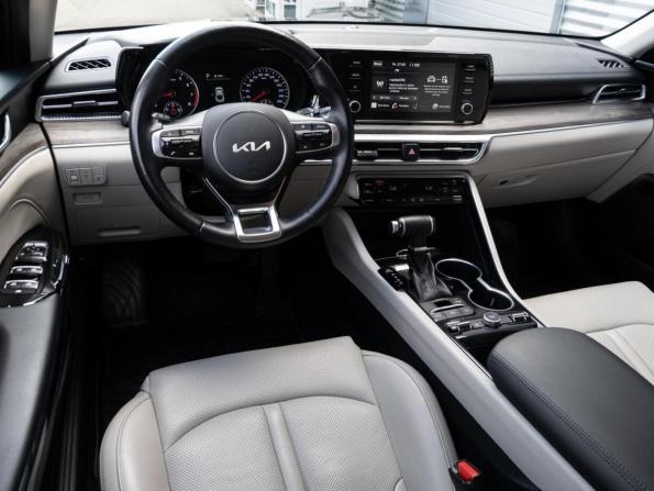 Kia K5 III с пробегом 2021 года, цена 3 000 000 рублей, 65722 км, седан, Автокод Объявления