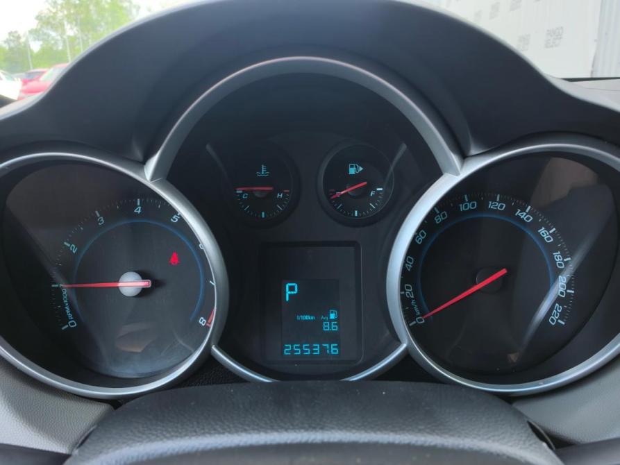 Chevrolet Cruze I Санкт-Петербург  - изображение 12