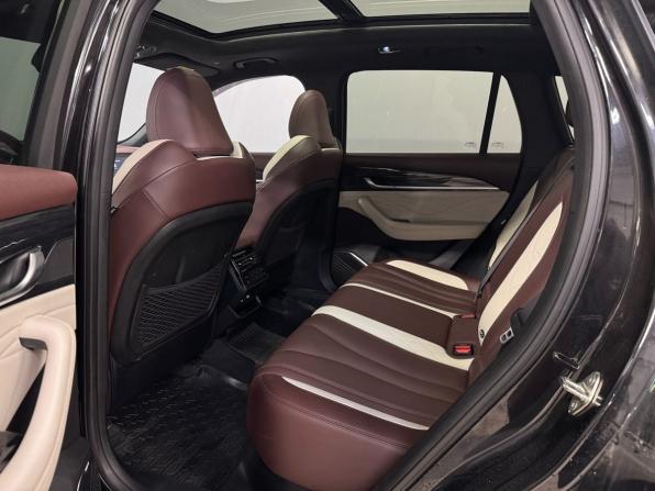 Geely Monjaro I с пробегом 2023 года, цена 2 500 000 рублей, 152362 км, внедорожник, Автокод Объявления