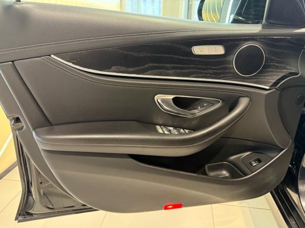 Mercedes-Benz E-Класс V (W213 S213 C238) с пробегом 2019 года, цена 2 579 000 рублей, 258000 км, седан, Автокод Объявления