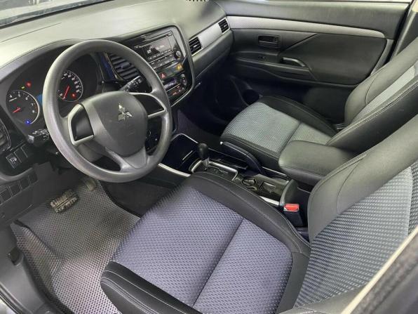 Mitsubishi Outlander III Рестайлинг 2 с пробегом 2018 года, цена 1 762 780 рублей, 132347 км, внедорожник, Автокод Объявления