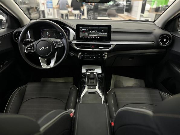 Kia K3 II (China Market) Рестайлинг с пробегом 2026 года, цена 2 760 000 рублей, 27 км, седан, Автокод Объявления