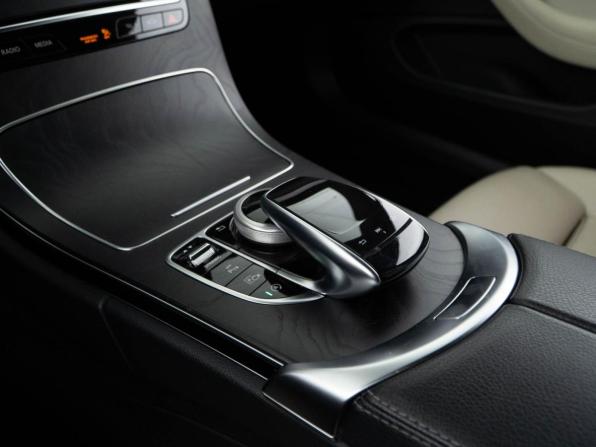 Mercedes-Benz C-Класс IV (W205) Рестайлинг с пробегом 2019 года, цена 3 649 050 рублей, 88076 км, купе, Автокод Объявления