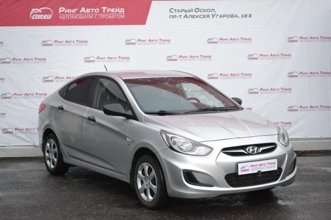Hyundai Solaris I с пробегом 2013 года, цена 800 000 рублей, 127346 км, седан, Автокод Объявления