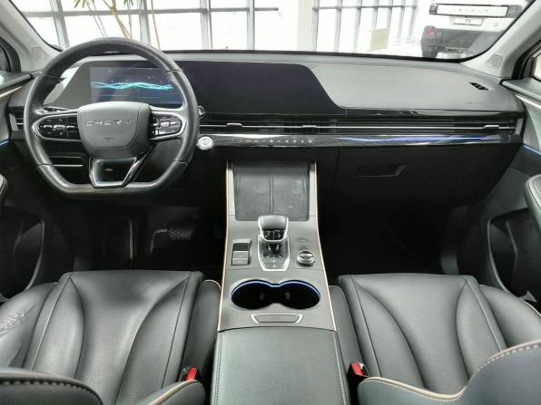 Omoda C5 I с пробегом 2022 года, цена 1 575 000 рублей, 57151 км, внедорожник, Автокод Объявления