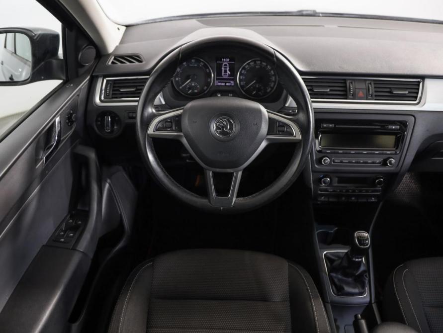Skoda Rapid I Санкт-Петербург  - изображение 10
