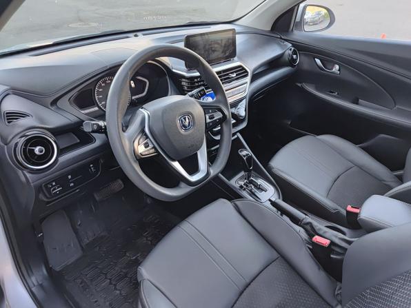 Changan Alsvin с пробегом 2023 года, цена 1 090 000 рублей, 47250 км, седан, Автокод Объявления