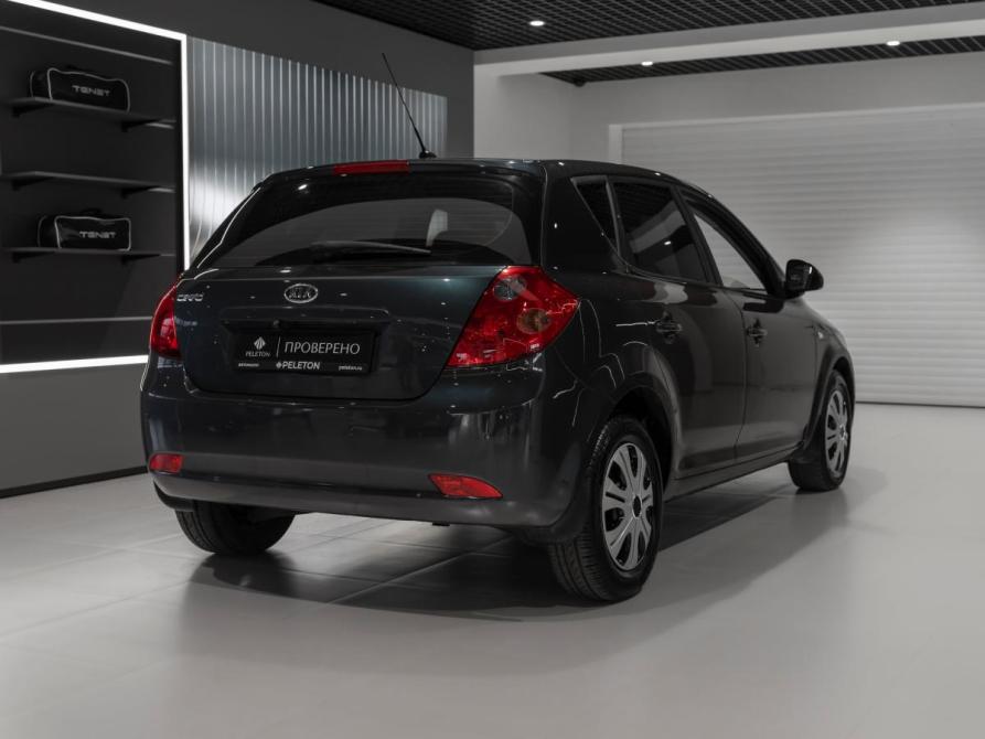 Kia Ceed I Москва  - изображение 5