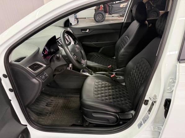 Hyundai Solaris II Рестайлинг с пробегом 2020 года, цена 1 497 000 рублей, 150000 км, седан, Автокод Объявления