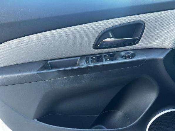 Chevrolet Cruze I Рестайлинг с пробегом 2013 года, цена 799 900 рублей, 157843 км, хэтчбек, Автокод Объявления