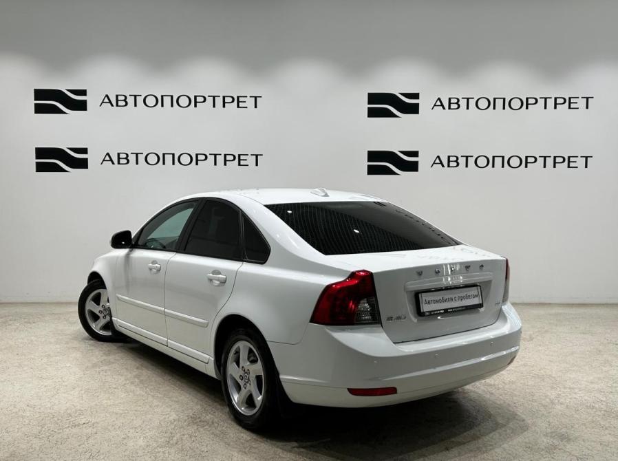 Volvo S40 II Рестайлинг Санкт-Петербург  - изображение 5