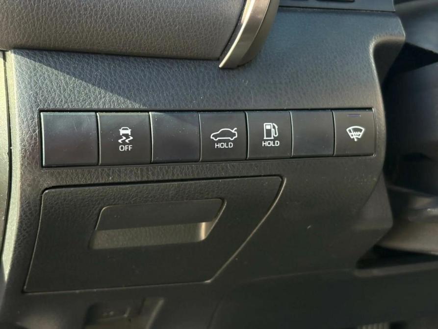 Toyota Camry VIII (XV70) Рестайлинг Крым  - изображение 16