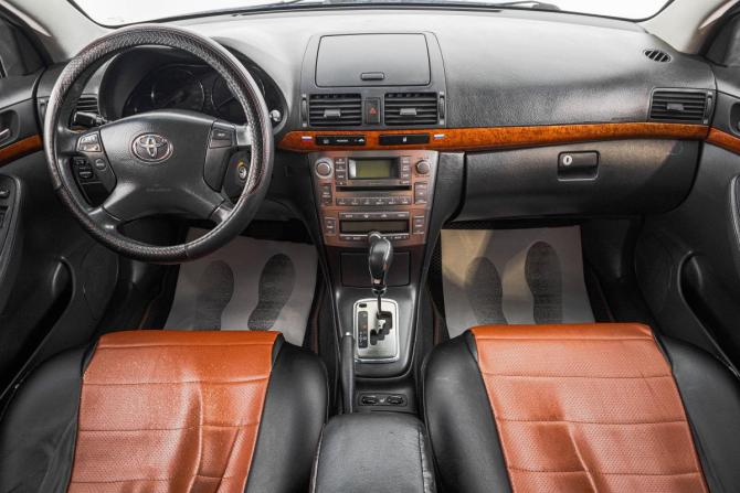 Toyota Avensis II Рестайлинг с пробегом 2008 года, цена 999 000 рублей, 280400 км, седан, Автокод Объявления