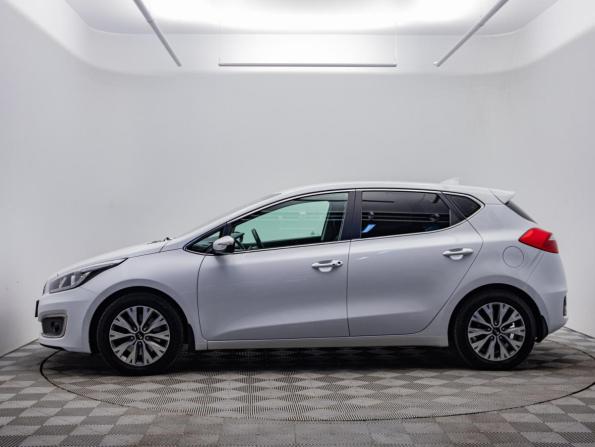 Kia Ceed II Рестайлинг с пробегом 2017 года, цена 1 560 000 рублей, 98000 км, хэтчбек, Автокод Объявления