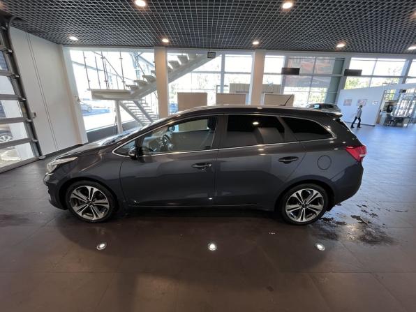 Kia Ceed II Рестайлинг с пробегом 2016 года, цена 1 200 000 рублей, 240127 км, универсал, Автокод Объявления