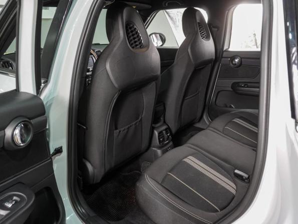 Mini Countryman II с пробегом 2018 года, цена 2 999 000 рублей, 98040 км, внедорожник, Автокод Объявления