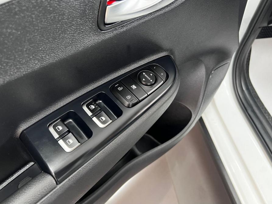 Kia Rio IV Тверь  - изображение 14