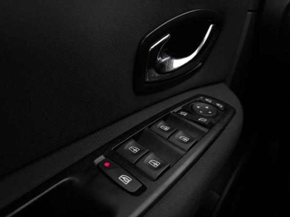Renault Scenic III Рестайлинг 2 с пробегом 2016 года, цена 1 099 000 рублей, 242001 км, минивэн, Автокод Объявления