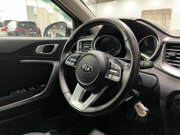 Kia Ceed III с пробегом 2020 года, цена 1 498 000 рублей, 133269 км, хэтчбек, Автокод Объявления
