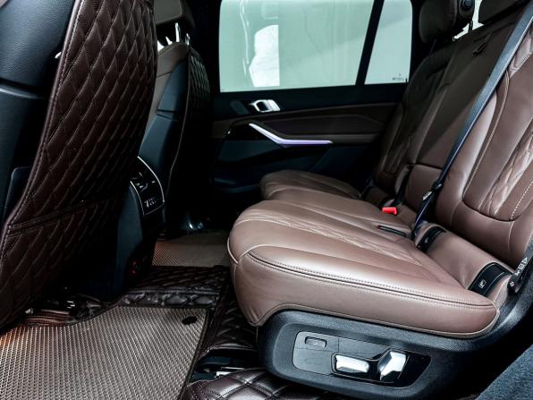 BMW X7 I (G07) Рестайлинг с пробегом 2025 года, цена 13 500 000 рублей, 19299 км, внедорожник, Автокод Объявления