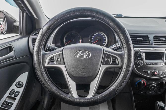 Hyundai Solaris I Рестайлинг с пробегом 2016 года, цена 1 319 000 рублей, 127900 км, хэтчбек, Автокод Объявления