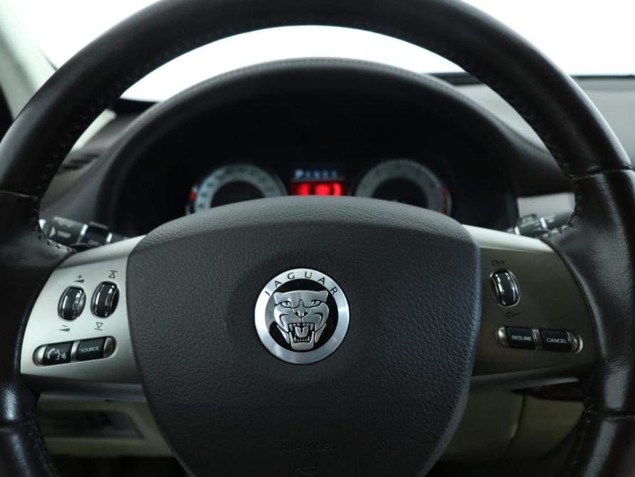 Jaguar XF I Санкт-Петербург  - изображение 17