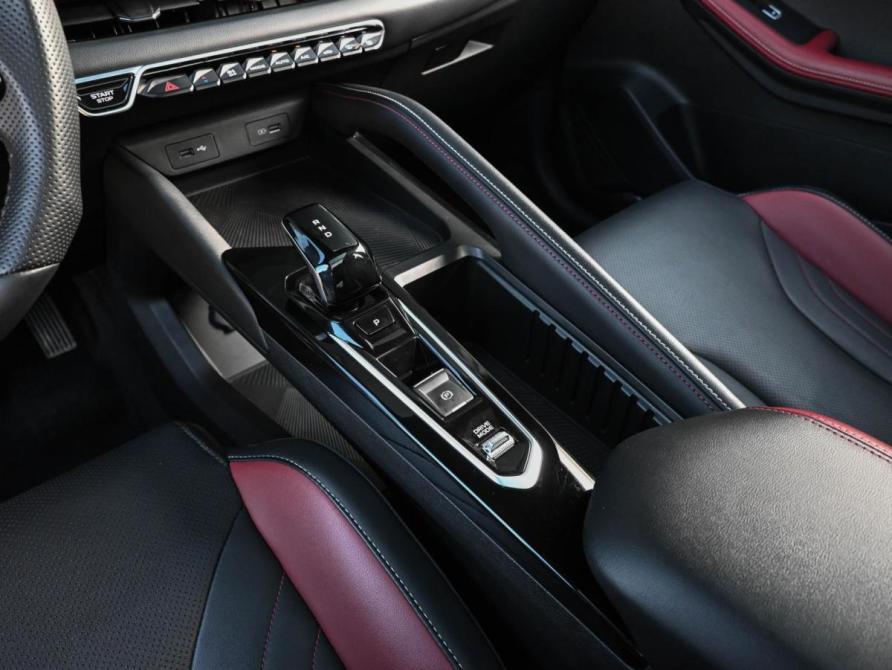 Geely Coolray I Рестайлинг 2 Новороссийск  - изображение 24