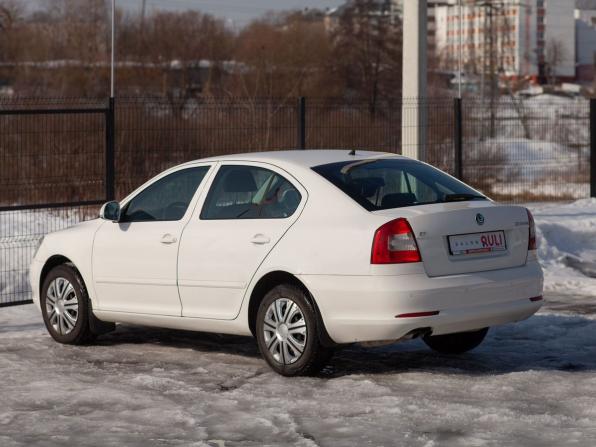 Skoda Octavia II (A5) Рестайлинг с пробегом 2011 года, цена 665 000 рублей, 249011 км, лифтбек, Автокод Объявления