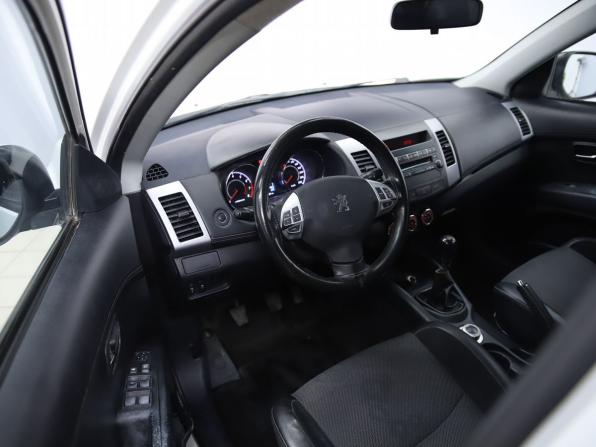 Peugeot 4007 с пробегом 2011 года, цена 830 000 рублей, 249301 км, внедорожник, Автокод Объявления