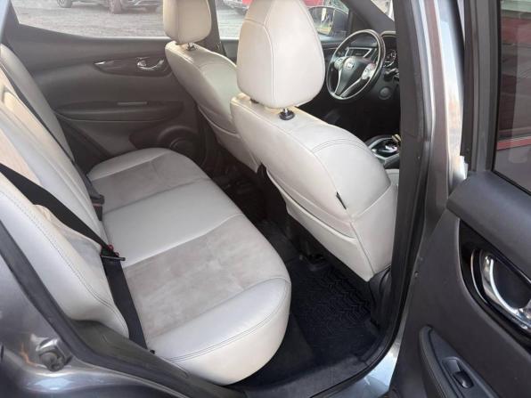 Nissan Qashqai II с пробегом 2017 года, цена 1 390 000 рублей, 182626 км, внедорожник, Автокод Объявления