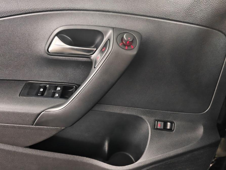 Volkswagen Polo V Москва  - изображение 15