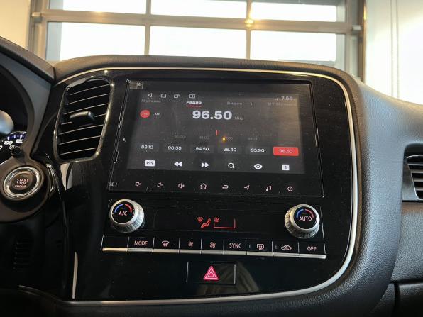 Mitsubishi Outlander III Рестайлинг 3 с пробегом 2022 года, цена 2 990 000 рублей, 46782 км, внедорожник, Автокод Объявления