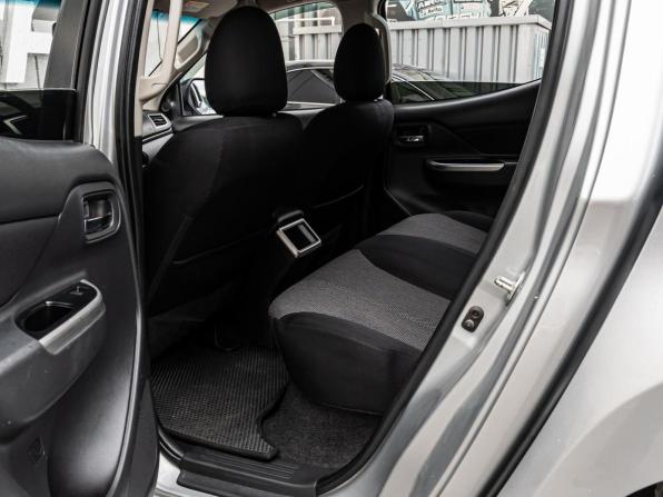 Mitsubishi L200 V с пробегом 2019 года, цена 1 750 000 рублей, 302425 км, offers.body_type.unknown, Автокод Объявления