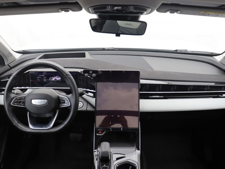 Geely Atlas II Москва  - изображение 13